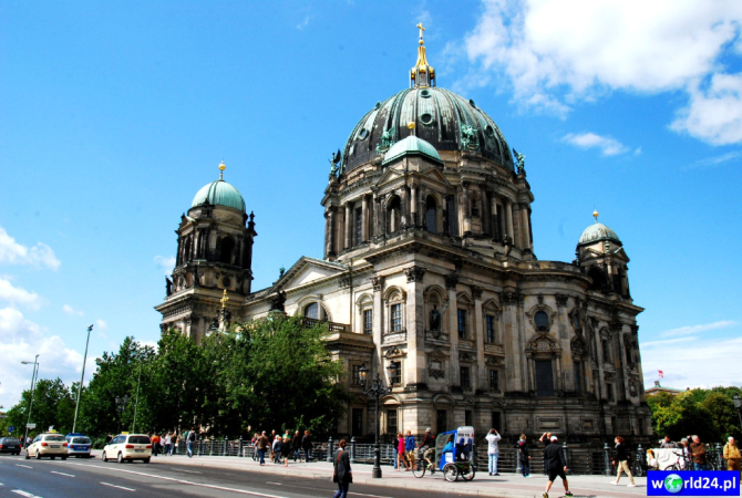 Europa-Niemcy-Berlin-Kurfürsterdamm-2011