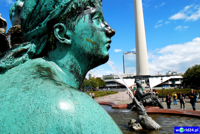 Europa-Niemcy-Berlin-Kurfürsterdamm-2011