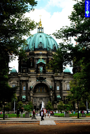 Europa-Niemcy-Berlin-Kurfürsterdamm-2011 (3)