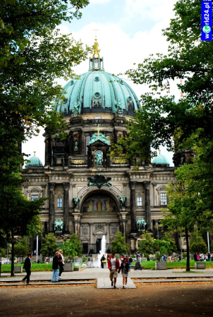 Europa-Niemcy-Berlin-Kurfürsterdamm-2011 (3)