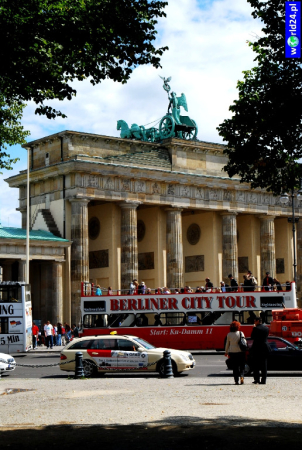 Europa-Niemcy-Berlin-Brama Brandenburska-2011