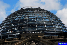 Europa-Niemcy-Berlin-Reichstag-2011