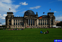 Europa-Niemcy-Berlin-Reichstag-2011 (2)