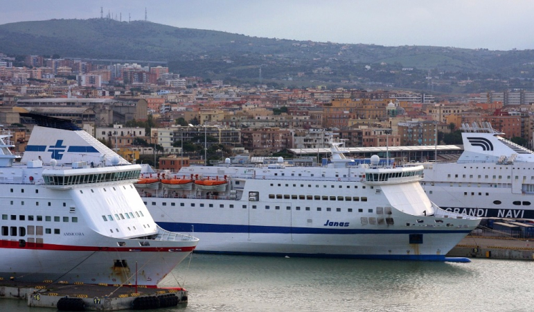 Europa-Włochy-Civitavecchia-2014 W